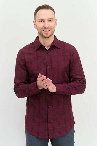 Perry Ellis Men Regular Fit Checked Long Sleeves Casual Shirt, Maroon