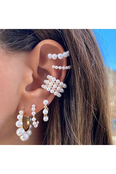 Butik مجموعة من 5 أقراط لؤلؤية ذهبية
