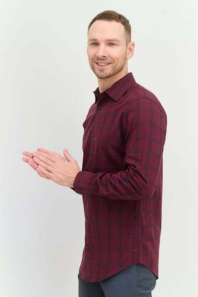 Perry Ellis Men Regular Fit Checked Long Sleeves Casual Shirt, Maroon