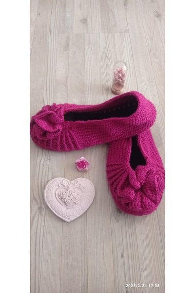 Çalışkan Çocuk KEÇE TABANLI EL ÖRGÜSÜ PATİK