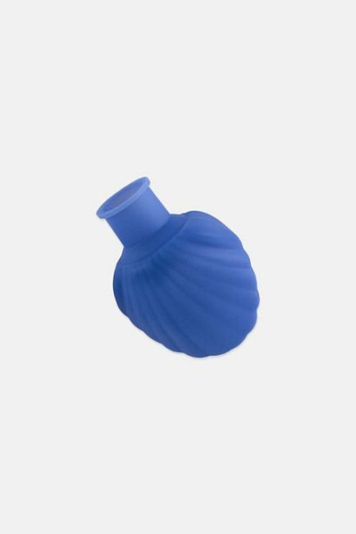 Muy Mucho Shell Shaped Reusable Dispenser Bottle 90 Ml, Assorted