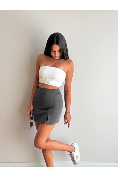 CyRo تنورة قصيرة بفتحة أمامية سوداء للسيدات