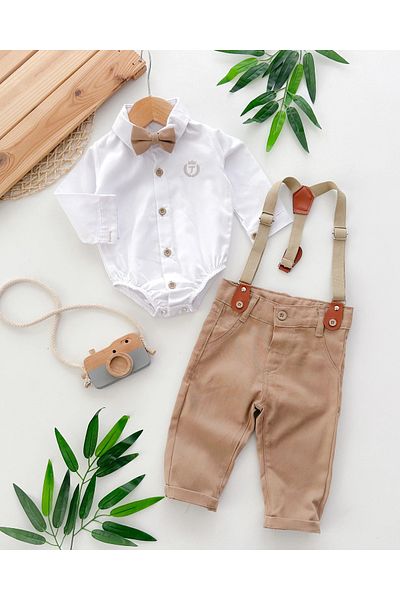 hümabebe Seasonal 4-Piece Festive Set with Detachable Bow Tie Snap Bodysuit Detail Shirt