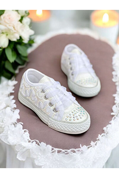 pediashoes KIZ ÇOCUK BEYAZ RENK TAŞLI BAĞCIKLI ŞIK AYAKKABI