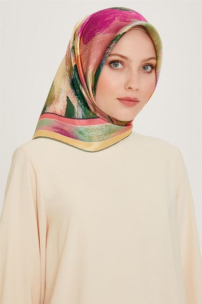 Armine Φουλάρι Twill Pure Silk 9240d Μοντέλο 32