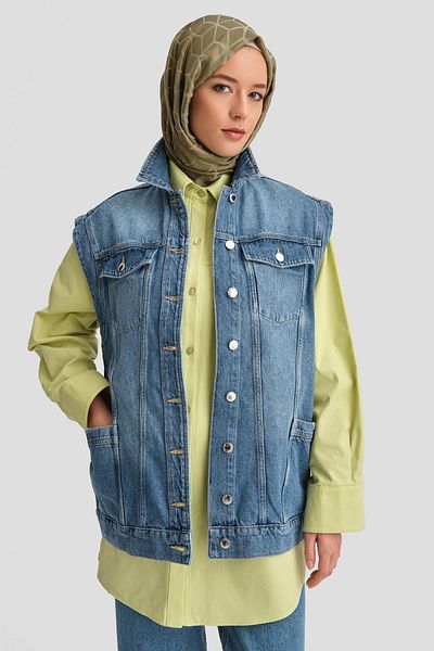 Armine Light Blue Denim Vest 24Kd3414
