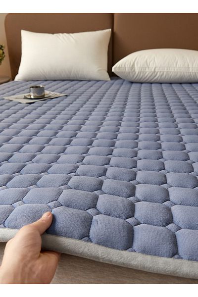 sharpdo Winter Plush Quilted Thick Milk Velvet Mattress, Anti-Static Soft Mattress 180*200cm