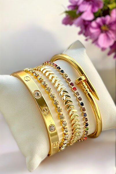 TAKIPORT Gold Color Waterway Detail 5 Piece Women's Bracelet Set