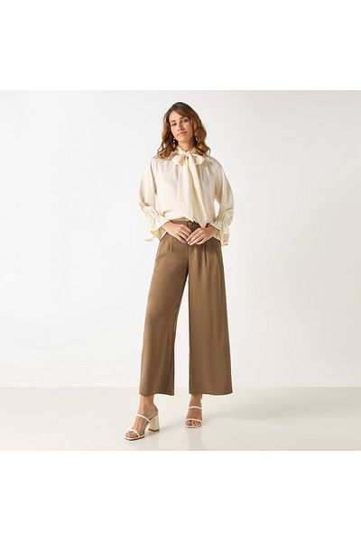 Iconic Textured Top With Tie-neck And Flounce Sleeves