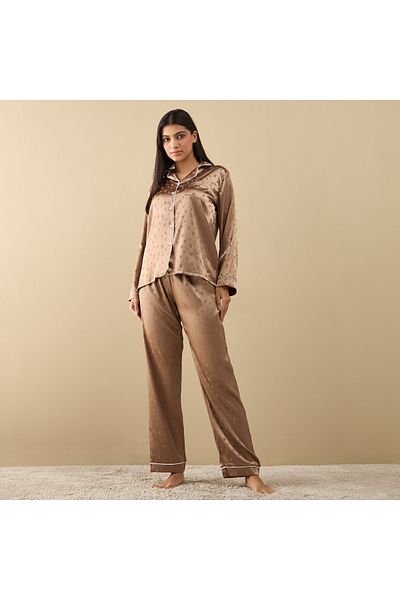 FAV All-over Leaf Print Long Sleeve Shirt And Elasticated Pyjama Set