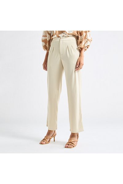 FAV Textured Wide Leg Pants With Pockets