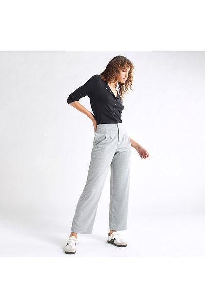 FAV Textured Wide Leg Pants With Pockets