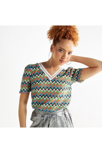 FAV Chevron Textured V-neck T-shirt With Puff Sleeves