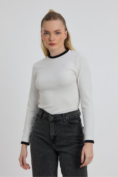 Rays 3011 Rib Detail Long Sleeve Blouse Ecru