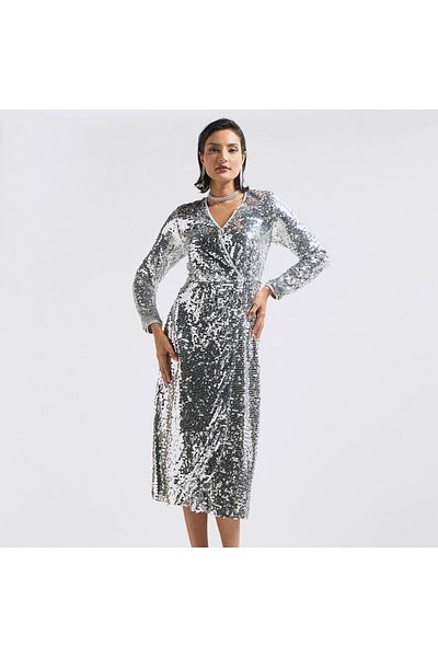 FAV All-over Sequins Dress With V-neck And Long Sleeves