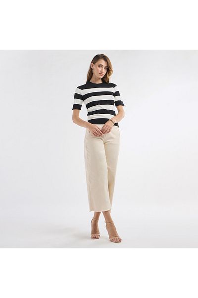 FAV Striped Round Neck T-shirt With Short Sleeves