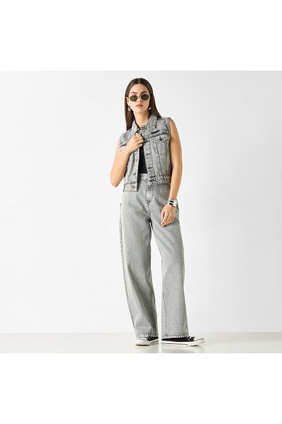 Lee Cooper Solid Sleeveless Jacket With Pockets