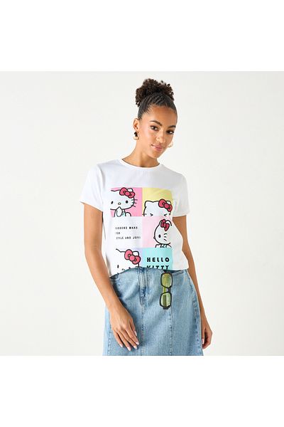 SP Characters Hello Kitty Print T-shirt With Crew Neck And Short Sleeves