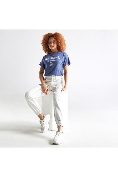 FAV Typography Print T-shirt With Crew Neck And Short Sleeves