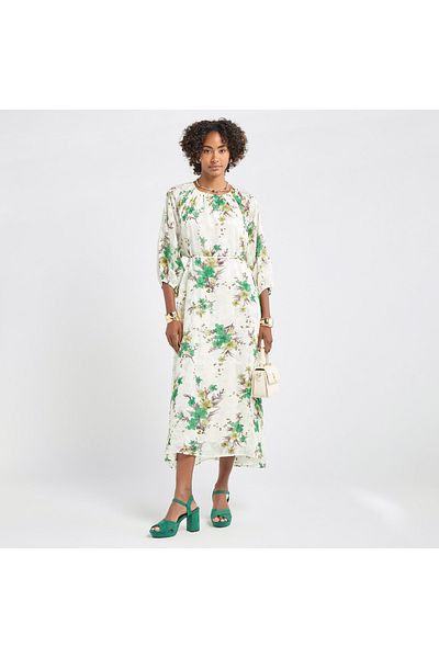 FAV Floral Print Midi Dress With Batwing Sleeves And Tie-up Detail