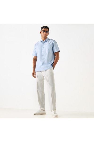 Iconic Solid Shirt With Short Sleeves And Pocket