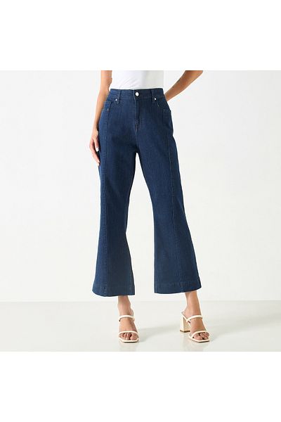 Iconic Solid Flared Leg Jeans With Pockets