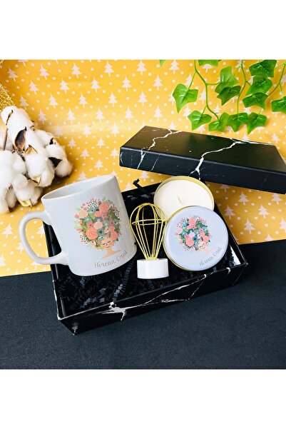Gift Moda Kişiye Özel Çiçek Kadın Tasarımlı Kupa Kokulu Cam Mum Ve Mini Elmas Lamba Hediye Seti