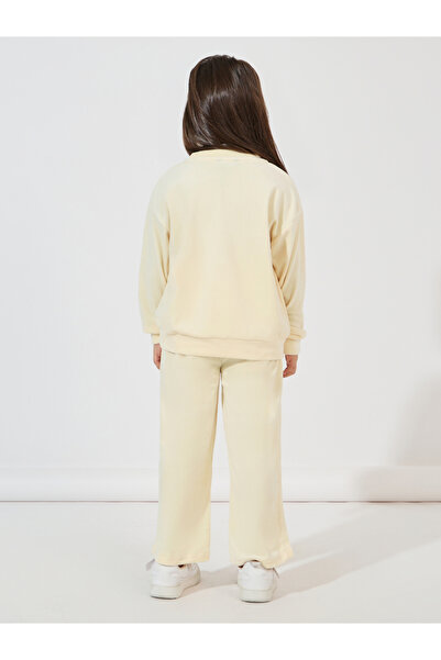Styli Patch Detail Velvet Sweatshirt & Side Seam Striped Patch Pant Set