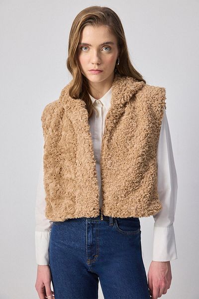 Touché Privé Short Plush Vest