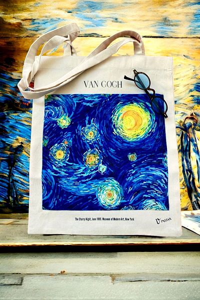 DVOYAGE Van Gogh 'Starry Night' - Cloth Bag with Front Pocket