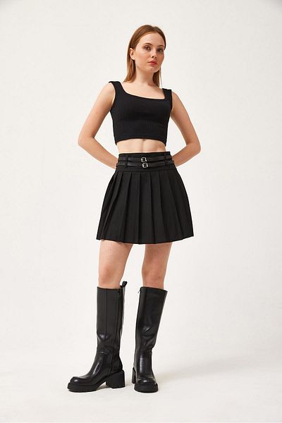 CALİENTE Black Pleated Mini Skirt with Double Belt Detail