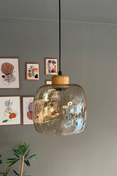 Bamyum Dijon Bal Rengi Cam Sarkıt Avize Geniş Ahşap Başlık Salon Mutfak Avizeleri Pastane Modelleri