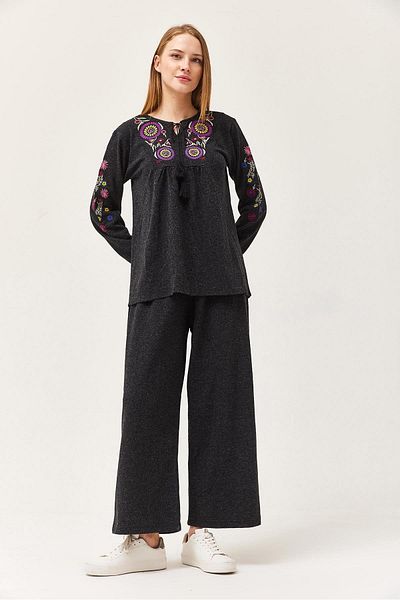 CALİENTE Hera Fabric Front and Sleeves Embroidered Double Suit Black