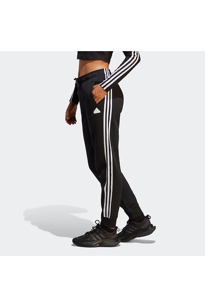 adidas Pantaloni de trening pentru damă model Ht4704