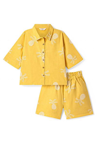 Primo Gino Oversized Shirt & Shorts Co-Ord Set with Pineapples Prints - Yellow
