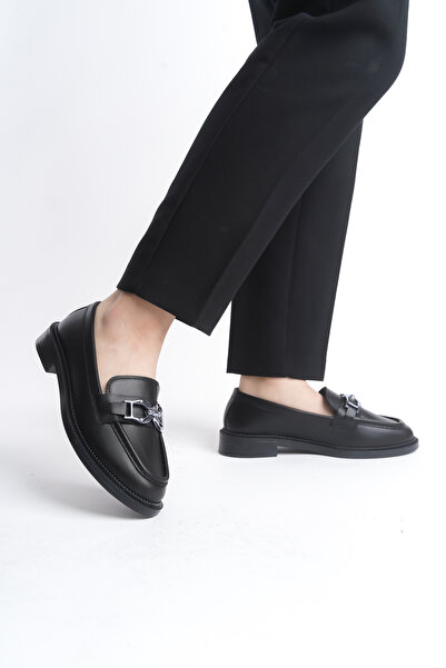Taha Türk Kadın Siyah Loafer Gümüş Toka Detaylı Maskülen Kadın Ayakkabısı Casual Günlük Şık ve Rahat Ayakkabı