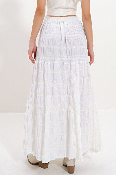 VAGGON Women's White Lace Detailed Bohemian Skirt Prmx12708