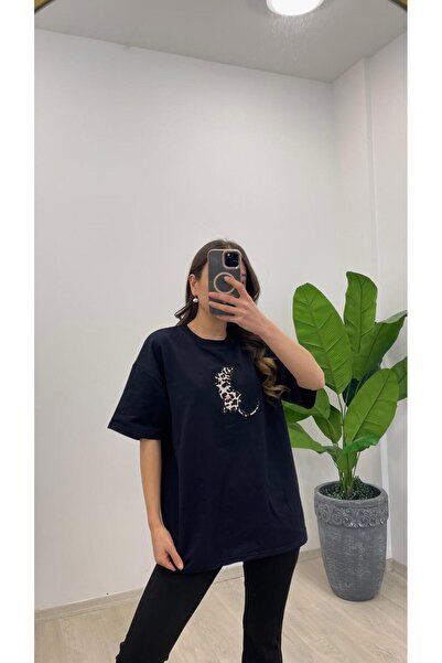 Nazline Γυναικείο μπλουζάκι Leopard με λεπτομέρεια μακρύ λαιμόκοψη