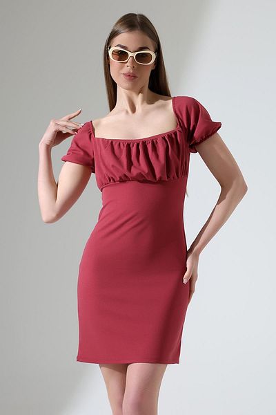Deafox Φόρεμα από εισαγόμενο κρεπ ύφασμα Dusty Rose με τετράγωνο γιακά με χαμηλή πλάτη