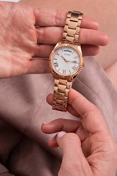 Guess Kadin Rose Gold Kol Saati GUGW0308L3