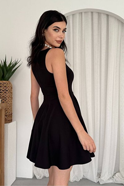 barış sülün lovebox Kadın Atlas Kumaş Çift Cep Tasarımlı Kolsuz Kloş Siyah Mini Abiye Elbise 366