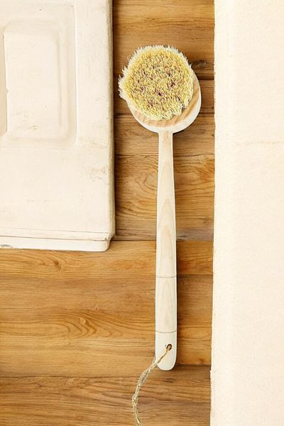 BETSY STUDIO Natural Wooden Fruit Vegetable & Dish Brush Long Handle