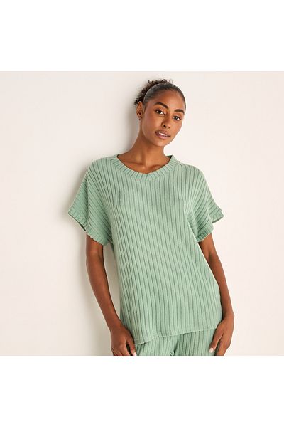 FAV Ribbed V-neck Top and Elasticated Pyjama Set