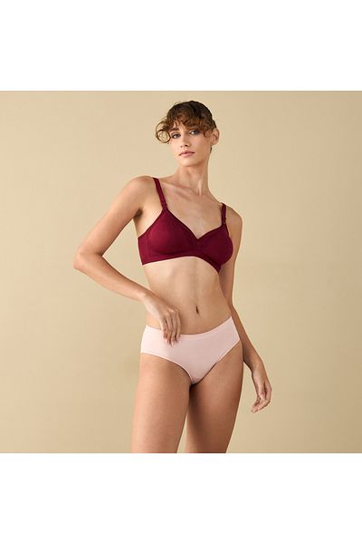 FAV Nursing Bra with Hook and Eye Closure