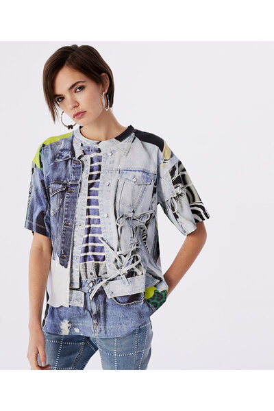 Twist Printed Visual T-Shirt