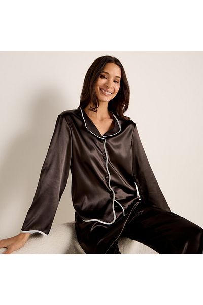 FAV Contrast Piping Detail Shirt and Pyjama Set with Eye Mask