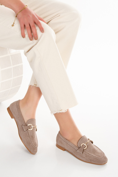 MİSSOLLES METAL TOKALI KADIN LOAFER AYAKKABI VİZON SÜET