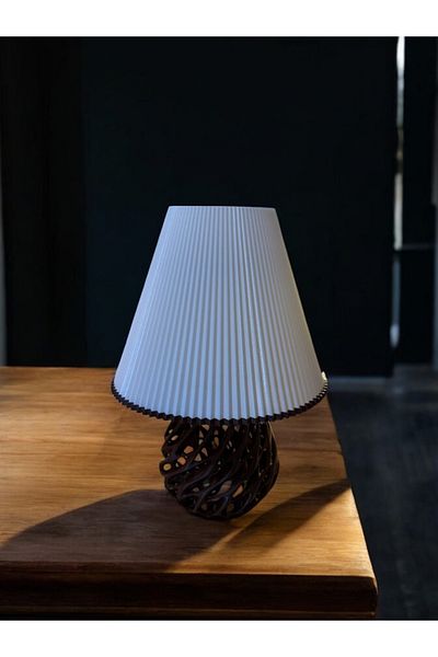 Findify Store Twister Model Special Design Lampshade and Table Lamp