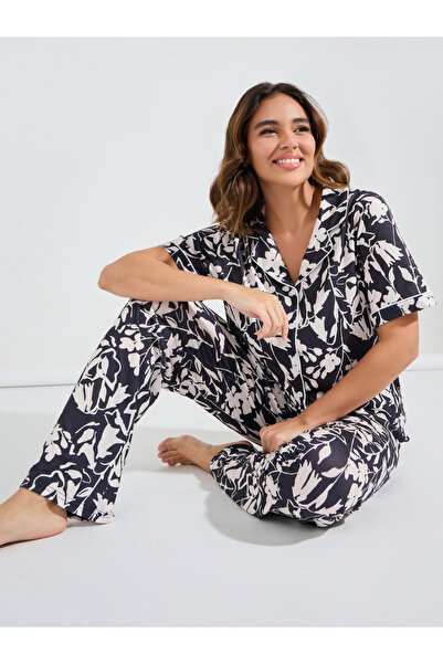 Styli طقم قميص وبيجامة مزين بالزهور من AOP