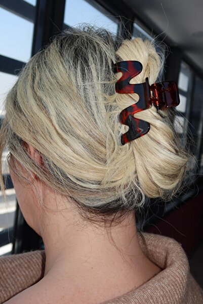 TAKIŞTIR Brown Wave Detailed Leopard Patterned Latch Buckle